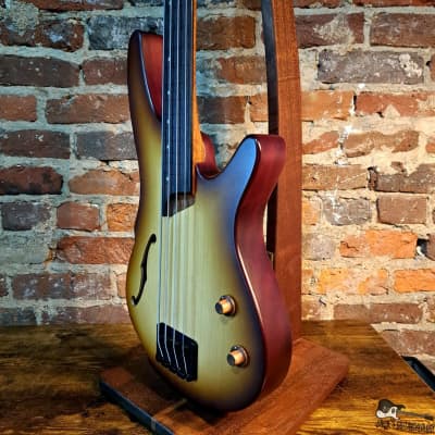 Ibanez SoundGear SRH500F Hollow Fretless Bass (2023 - Violinburst) image 5