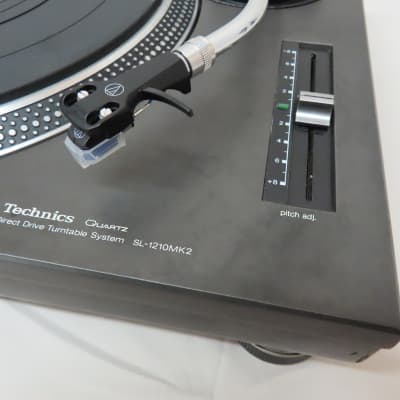 Technics SL-1210MK2 1210 Turntable w/ Dust Cover and Audio Technica AT-XP3 Cartridge image 6
