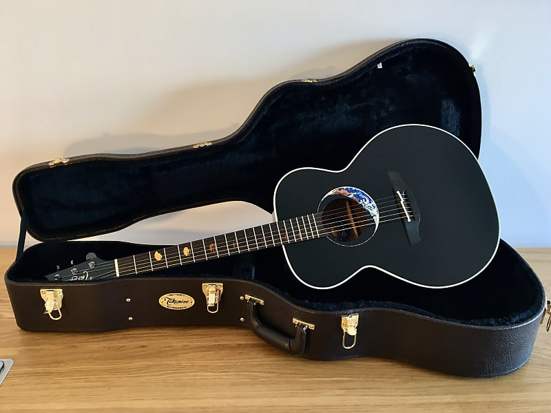 Takamine Limited Edition Crescent Earth 2008 Acoustic Guitar