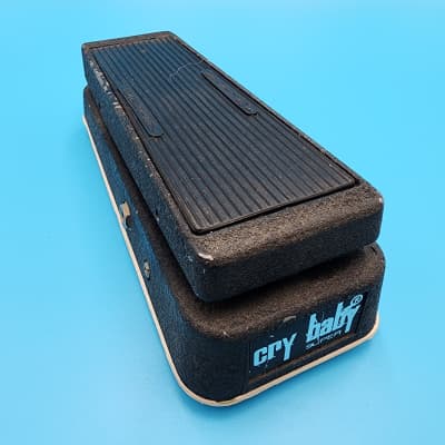 vintage jen cry baby wah pedal made in Italy not super real fasel 