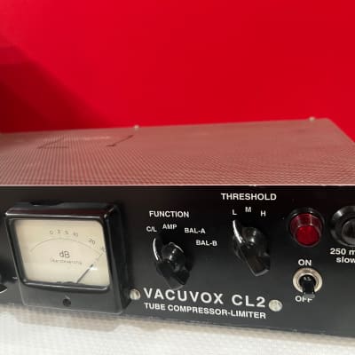 Rare Vacuvox CL2 Tube Compressor / Limiter Rhode and Schwarz image 3