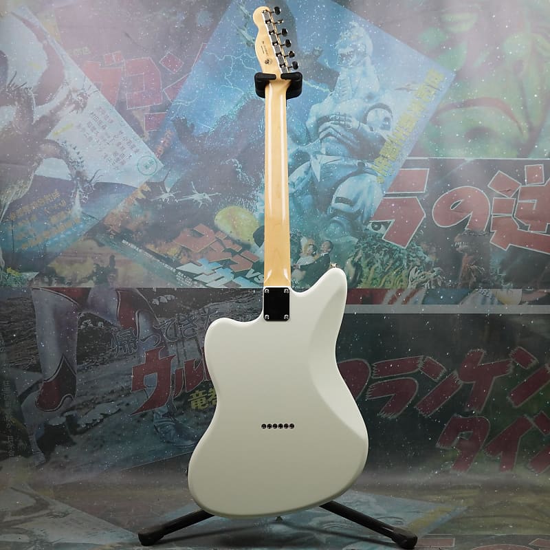 Fender Offset Telecaster Made In Japan Limited 2021 White Fender Offset Telecaster Made In Japan Limited 2021 White
