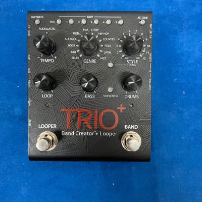 Used Digitech Trio Plus V4 Band Creator & Looper Pedal with Digitech FS3X 3-button Footswitch Original Box AC Adapter & Manual image 2