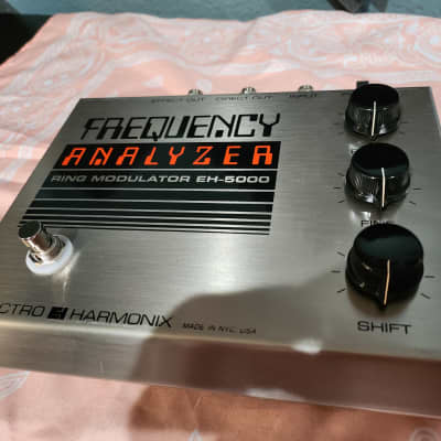 Electro-Harmonix Frequency Analyzer | Reverb Electro-Harmonix Frequency Analyzer | Reverb