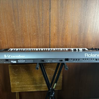 Roland VR-700 76-Key V-Combo Organ | Reverb