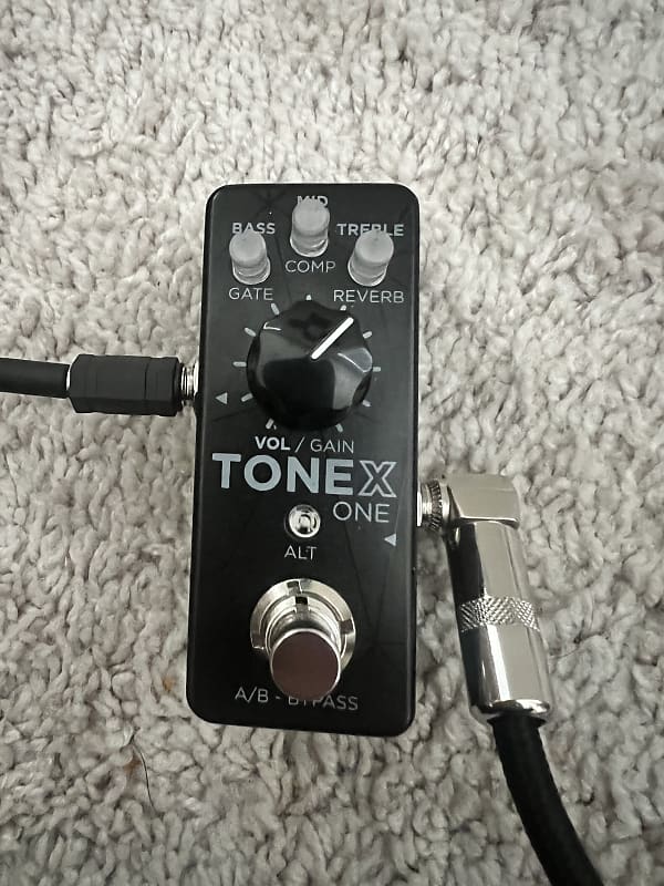 IK Multimedia ToneX One