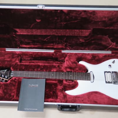 Ibanez JS2400 Joe Satriani Signature Electric Guitar White image 3