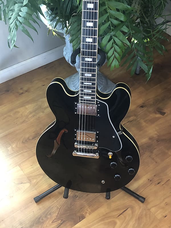 Epiphone Limited Edition ES-335 PRO Ebony