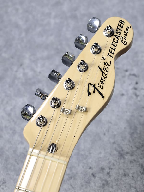 格安販売の Fender Traditional Custom Telecaster 70s エレキギター