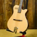 Godin A8
