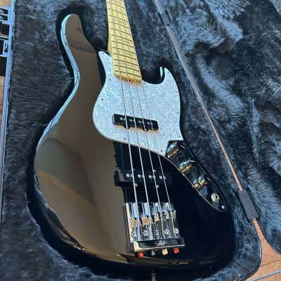 2015 Fender US Geddy Lee Artist Series Signature Jazz Bass - Black image 20