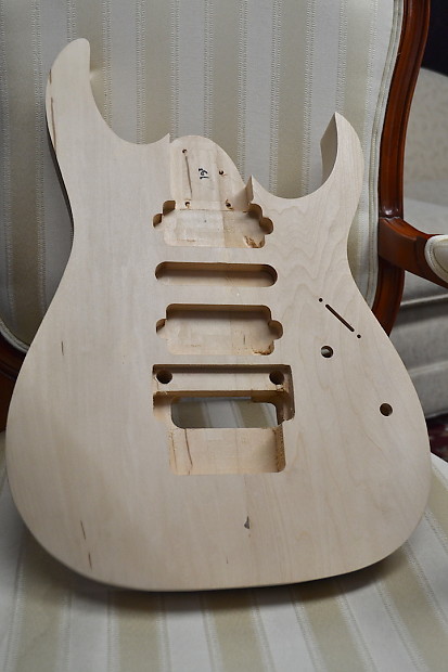 Ibanez 7 string deals body
