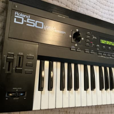 Roland D-50 61-Key Linear Synthesizer 1987 - 1992 - Black