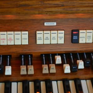 Hammond 935 Classic Church Organ Medium Brown Oak image 11