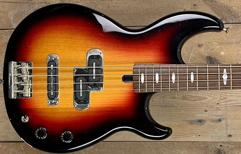 ベース YAMAHA BB 2024 ヤマハ | BB2024 - エレキベース - 特長