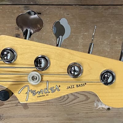Fender American Professional Jazz Bass V with Maple Fretboard 2017 - 2019 - Black image 3