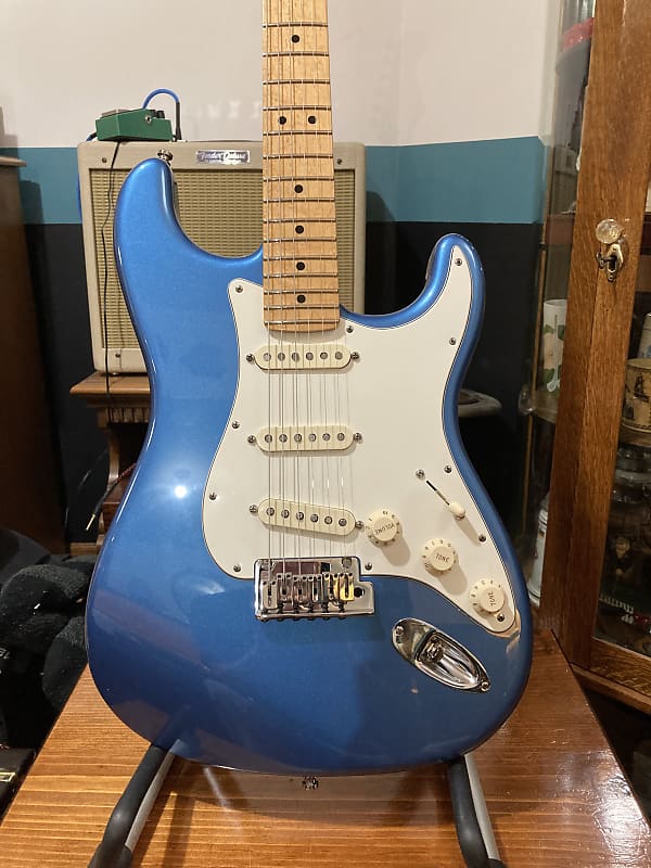 ギター Fender Custom Shop Custom Classic Strat 945e59aeb1WhNbbciDXdYsvIwqEenn