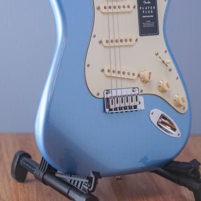 Fender Player Plus Stratocaster Opal Spark DEMO image 3