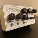 DSM & Humboldt Electronics Simplifier - White