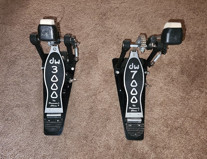 FREE SHIPPING! DW 3000 Bass Drum Pedal Single Reverb