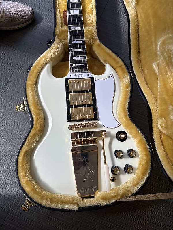 EPIPHONE(エピフォン)3PU SG custom Epiphone 1963 Les Paul SG Custom With Maestro Vibrola With