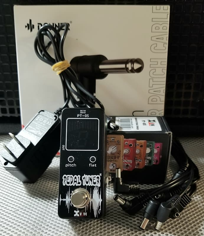 Xvive PT05 Pedal Tuner with power supply, daisy chain Reverb Canada
