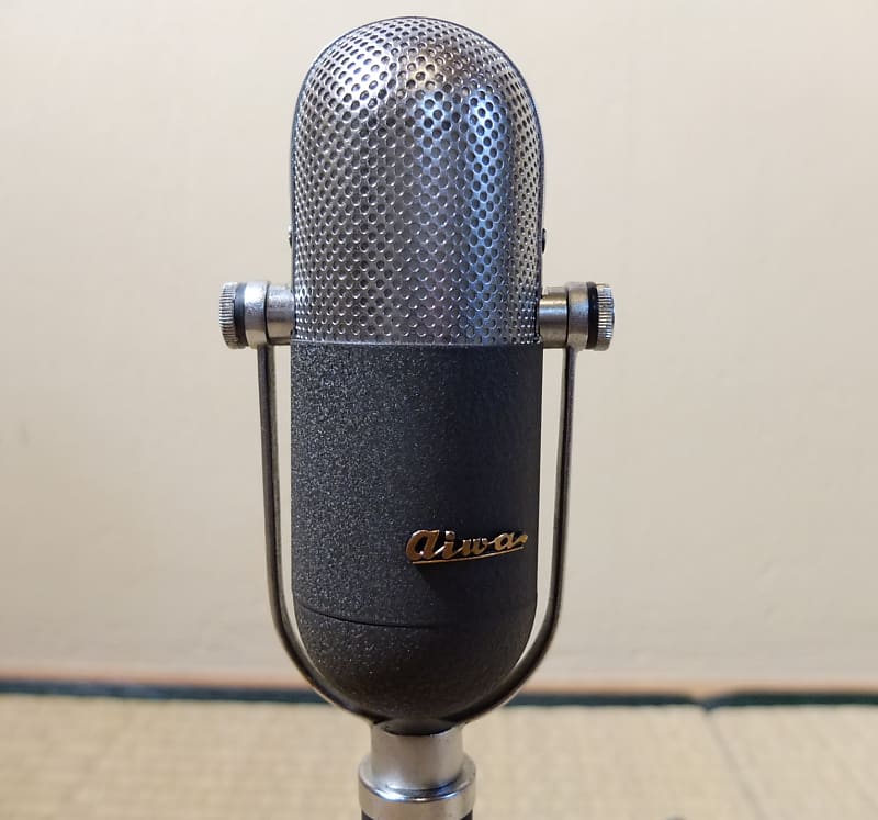 c. 1959 Aiwa VM-13 Velocity Microphone - vintage MIJ Figure 8 | Reverb