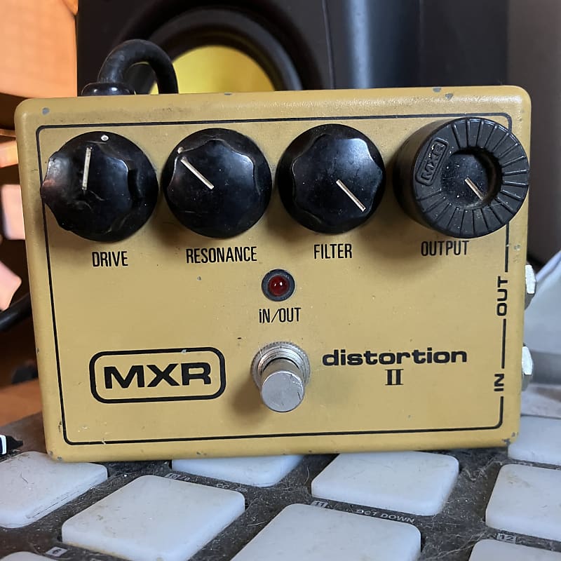 MXR DISTORTION II 1978-1984 - Mustard | Reverb