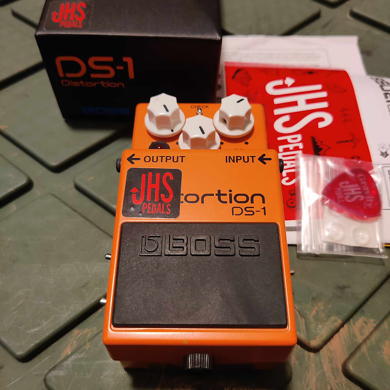 JHS Boss DS-1 Distortion with 