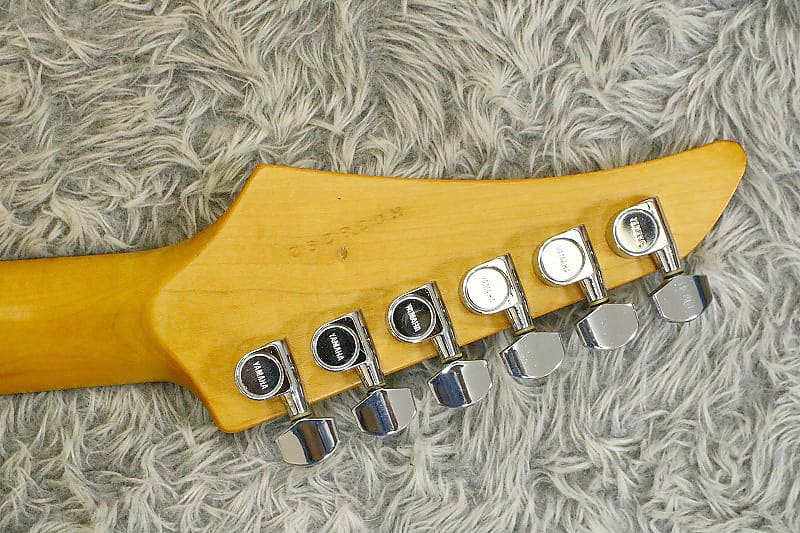 1990's made Yamaha Advanced Form YGX112P Black finish Alder