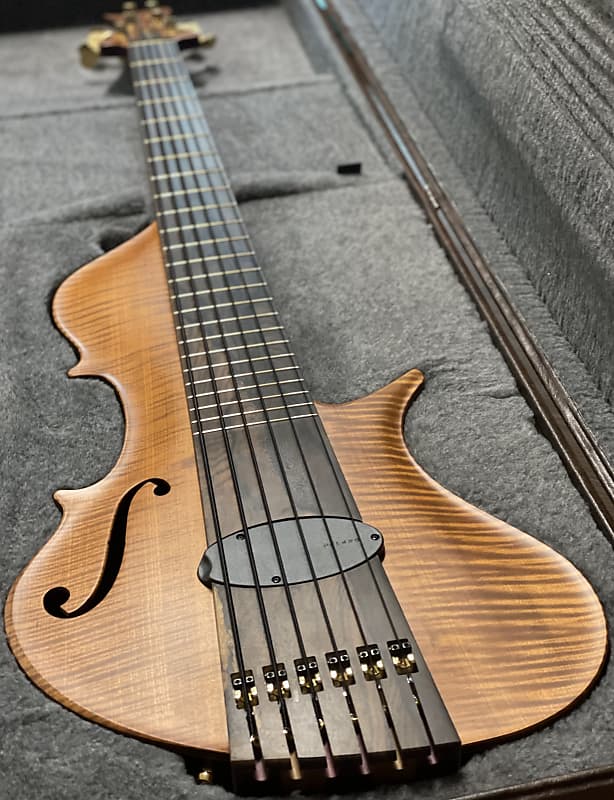 ベース Stradi / Symphonette Mini 6 used】Stradi / Symphonette Mini 6 1.810kg【consignment