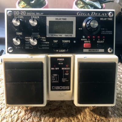 Boss DD-20 Giga Delay