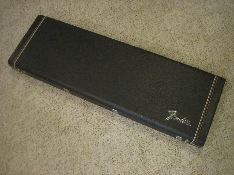 Fender Standard Mustang / Jag-Stang / Cyclone Case (Black)