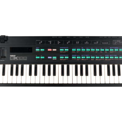 Yamaha DX100 Digital FM Keyboard Synthesizer