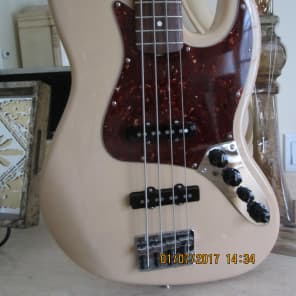 Fender 60th Anniversary Power Jazz Bass Classic Series 2006 Honey Blonde Fishman Piezo Bridge W/Case image 21
