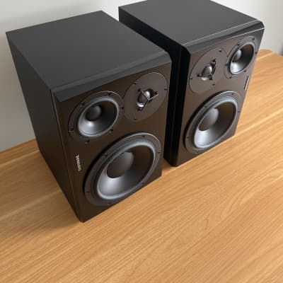 Dynaudio LYD-48 Studio Monitors Pair (Left & Right) – Barely Used, Boxed – UK Pickup image 4