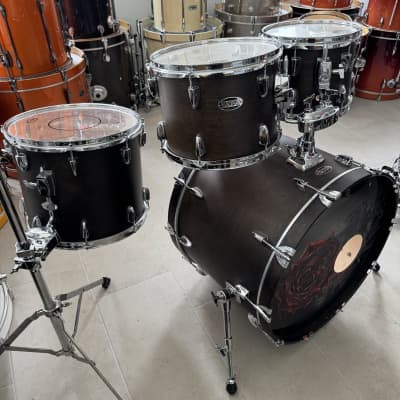Magna 22,10,12,14 maple drumkit image 2