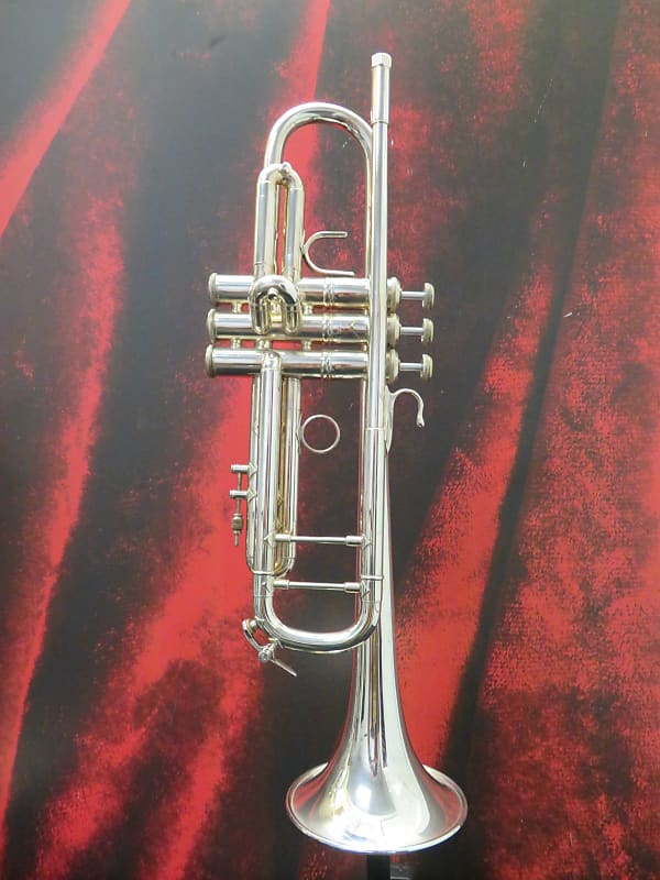 Bach トランペットStradivarius 180ML 37SP