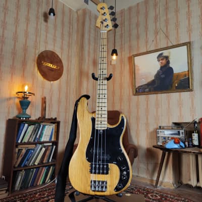 ORFEUS PRECISION RARE Bulgaria Soviet Vintage Bass Guitar USSR for sale