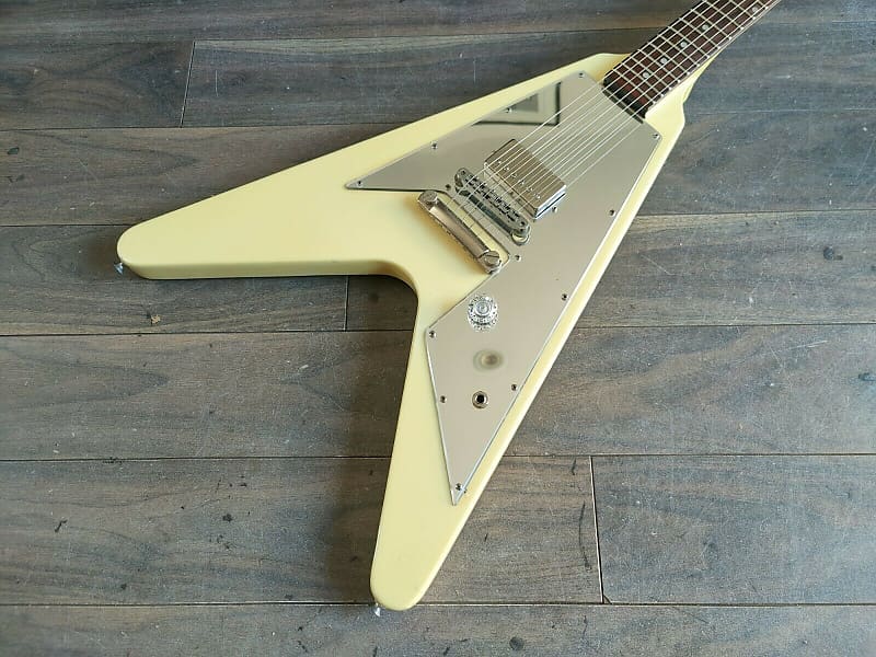 1982 Greco Japan PS-800 Paul Stanley Flying V (Aged White)