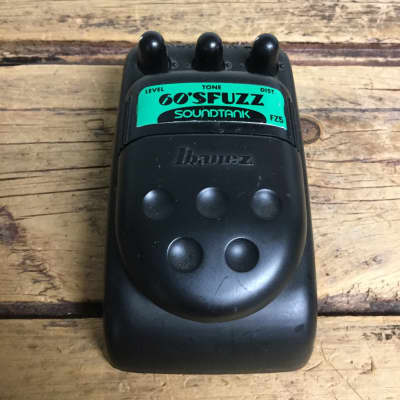 ギター Ibanez 60's Fuzz Soundtank SF5 Ibanez SF5 60's Fuzz Guitar Effect Pedal (honest review like