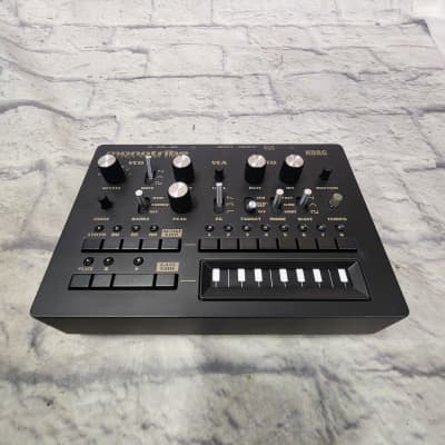 Hikari Instruments MONOS CV Desktop Synthesizer | Reverb