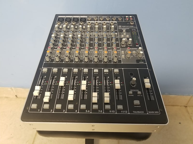 Mackie Onyx 1220i 12 Channel Pro Firewire Recording Mixer Reverb