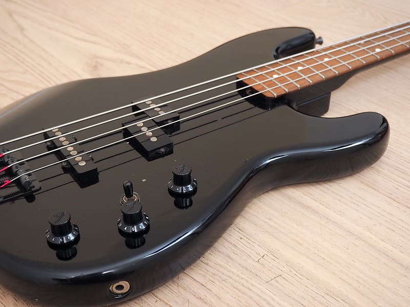 1984 Fender P-J Bass, Jazz Bass Special Model PJ555 Black, Japan JV