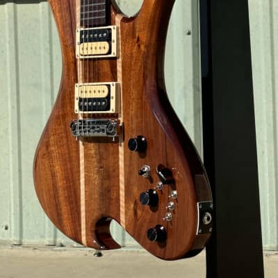 B.C. Rich Custom Shop Wave Koa 2024 image 11