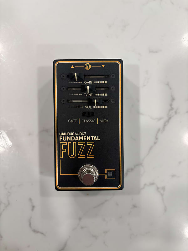 Walrus Audio Fundamental Fuzz