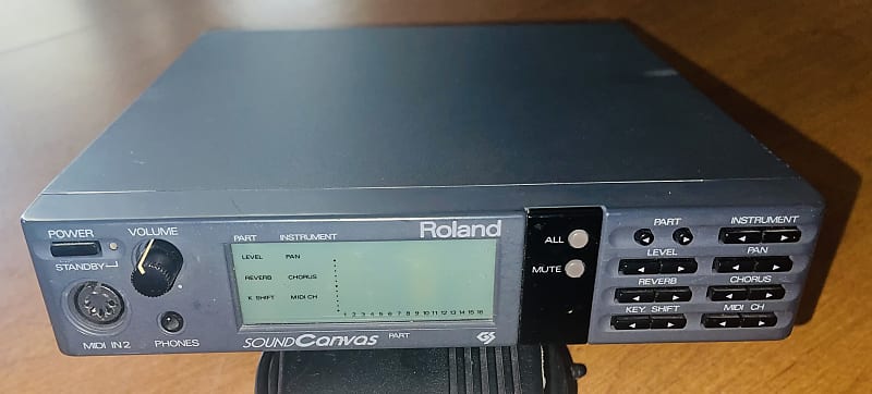 Roland Sound Canvas SC-55 MIDI Sound Generator 1991 - 1993 - Black