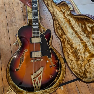 D'Angelico New Yorker 1954 Amber Sunburst w/original Lifton