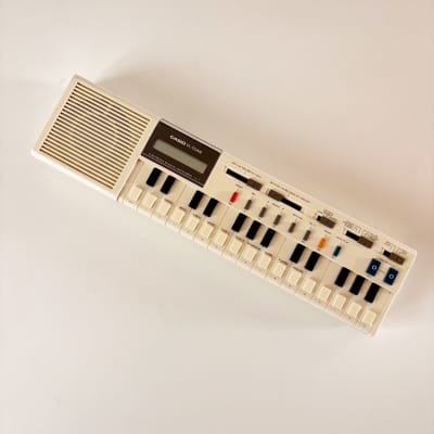 Casio VL-Tone VL-1 – Vintage Synthesizer / Calculator – SOLD AS-IS (Not Working)!