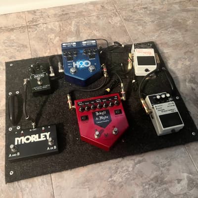 Emperor Cabinets Custom Pedal Board, Flight Case, and Pedals image 4